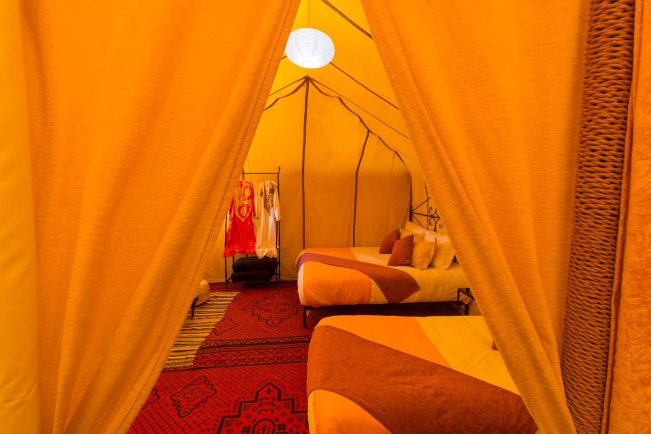 Luxury Bega Camp Hotel Merzouga Ngoại thất bức ảnh