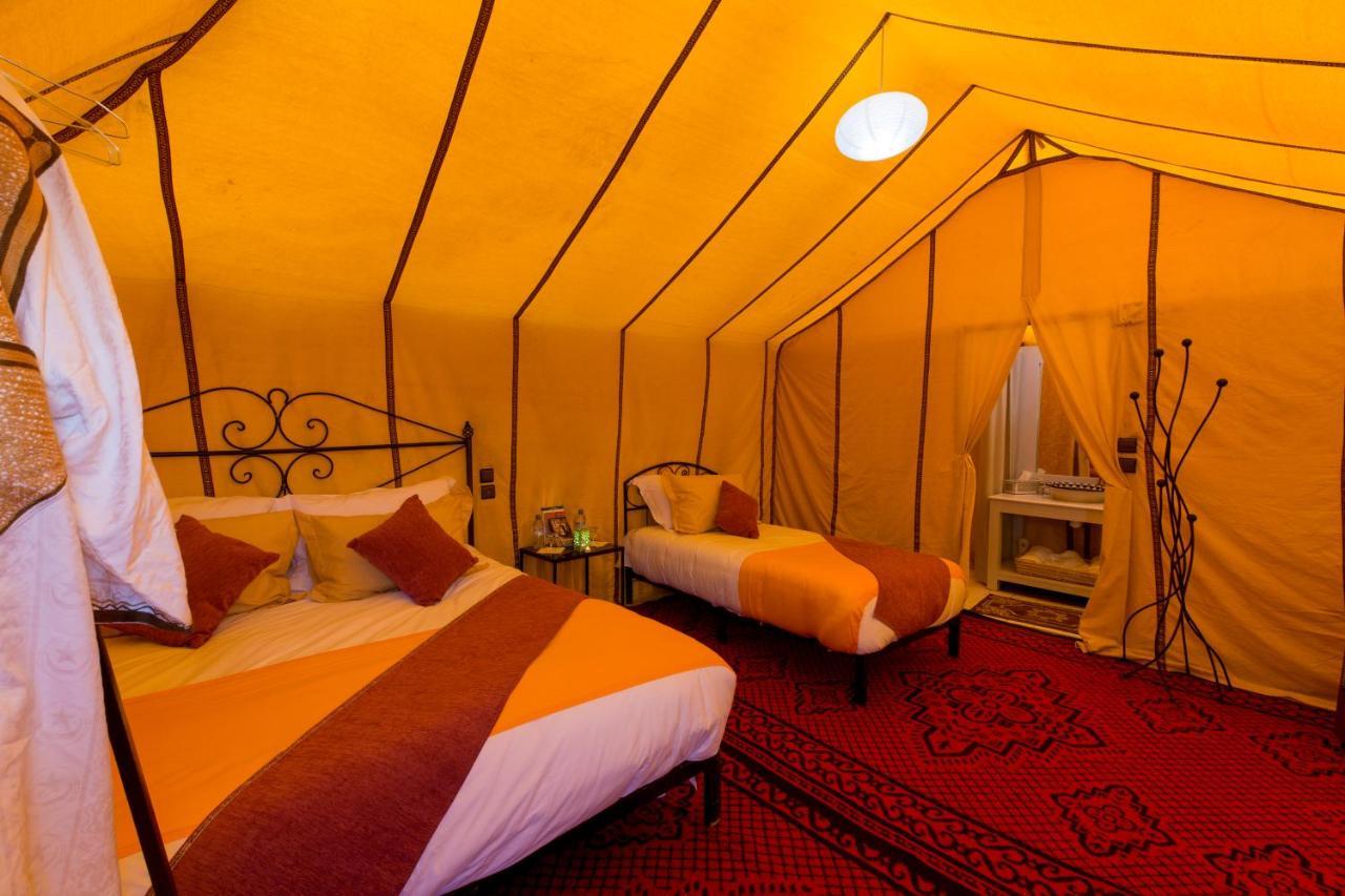 Luxury Bega Camp Hotel Merzouga Ngoại thất bức ảnh