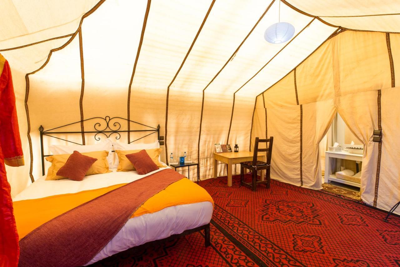 Luxury Bega Camp Hotel Merzouga Ngoại thất bức ảnh