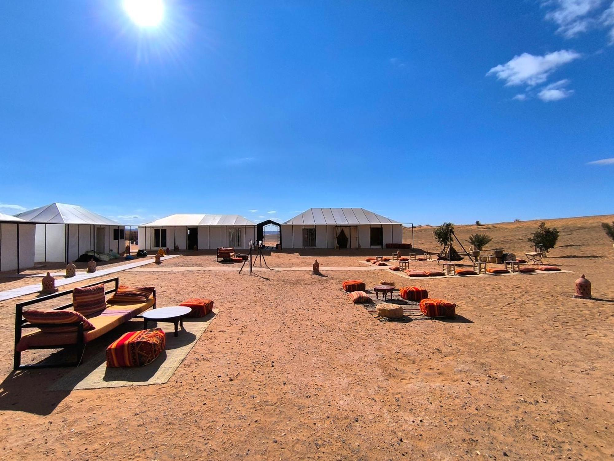 Luxury Bega Camp Hotel Merzouga Ngoại thất bức ảnh