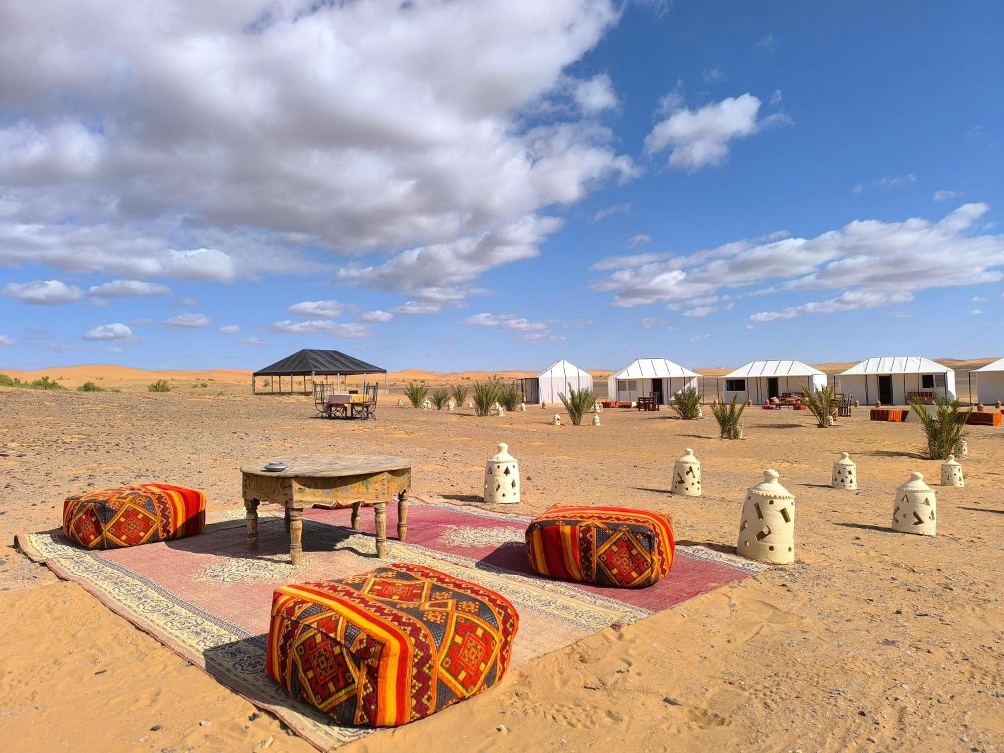 Luxury Bega Camp Hotel Merzouga Ngoại thất bức ảnh