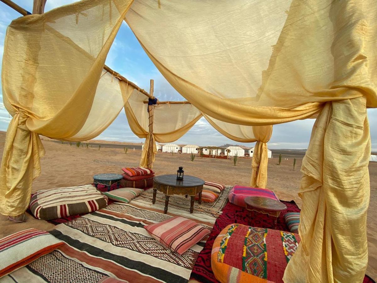 Luxury Bega Camp Hotel Merzouga Ngoại thất bức ảnh