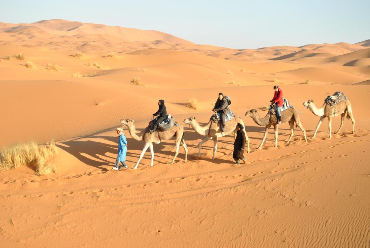 Luxury Bega Camp Hotel Merzouga Ngoại thất bức ảnh