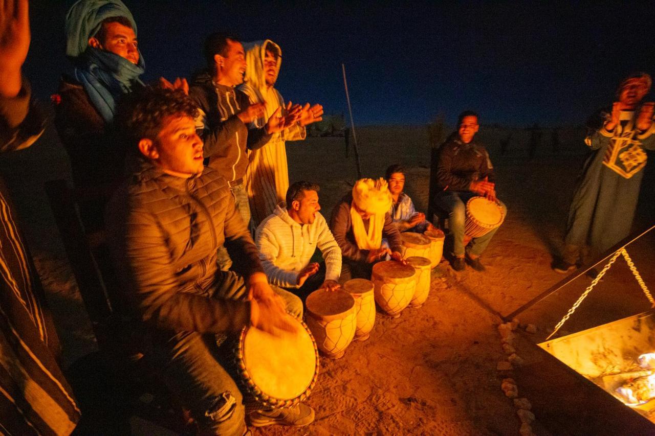 Luxury Bega Camp Hotel Merzouga Ngoại thất bức ảnh